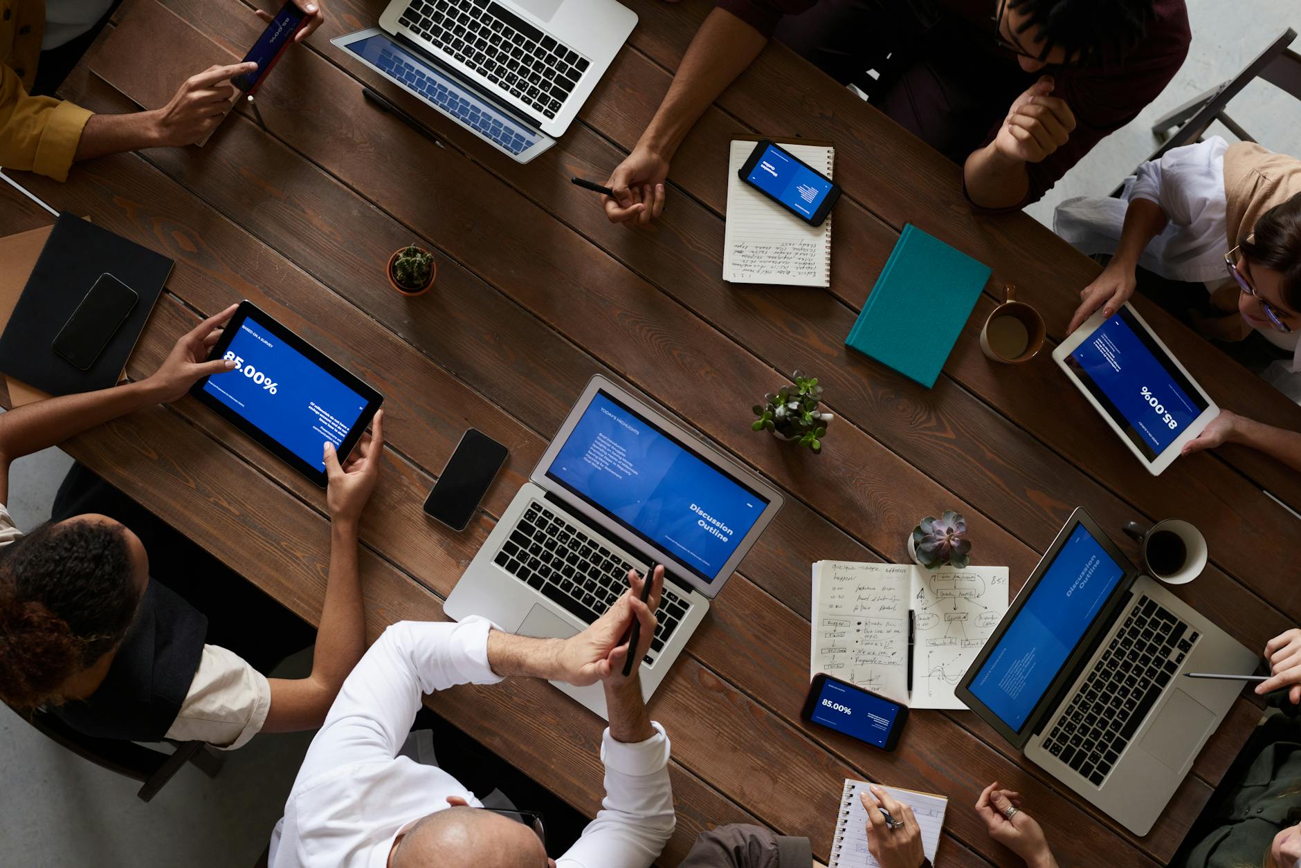 Comment les managers gagnent une journée par semaine grâce à Adobe et ChatGPT