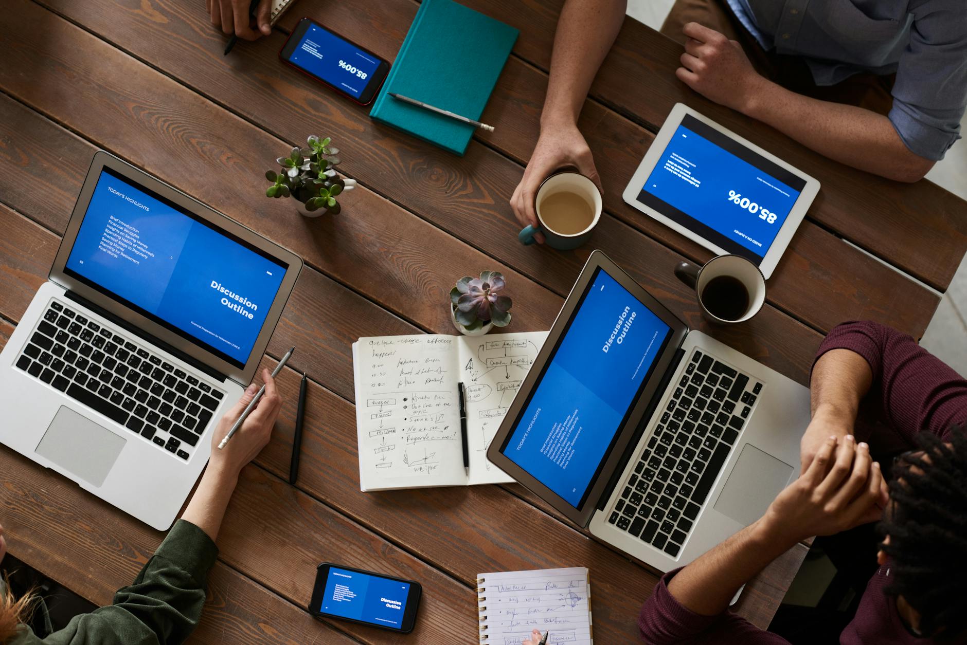 Comment les managers s&rsquo;adaptent à la régulation tech pour gagner en productivité