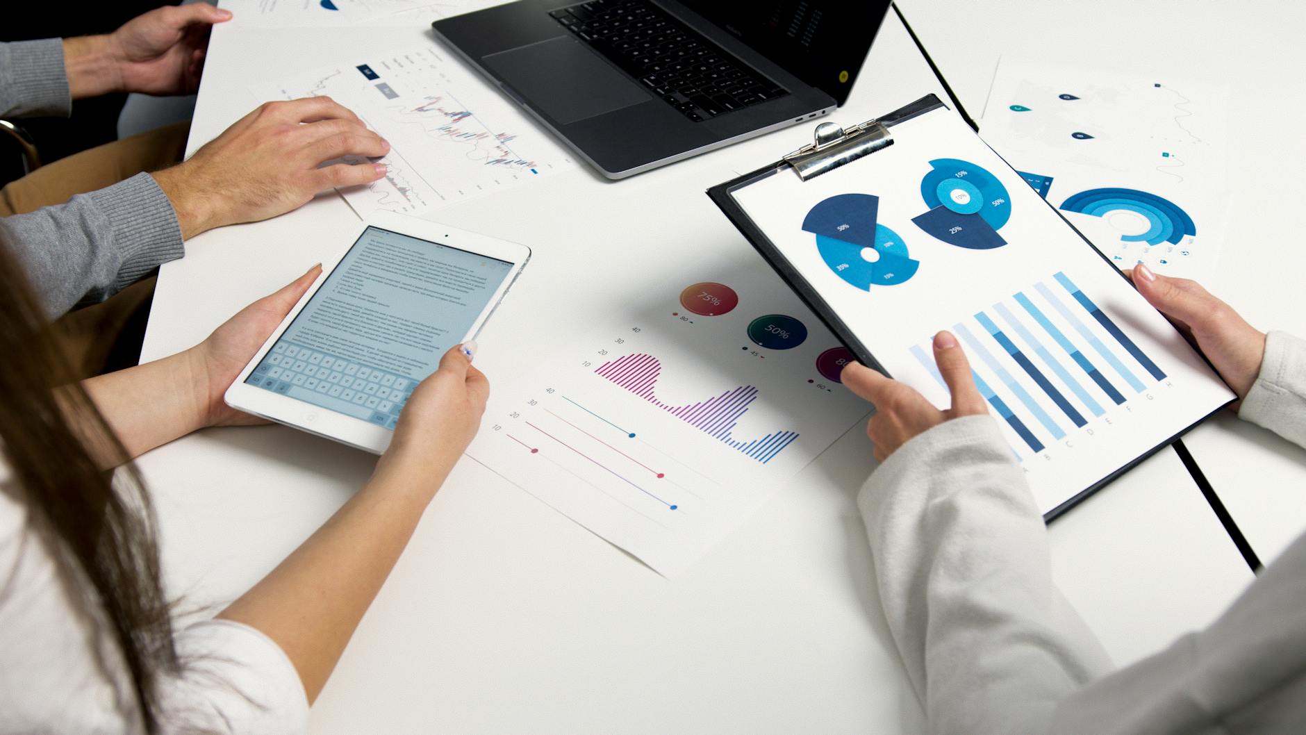 Comment les tensions USA-Europe impactent votre productivité