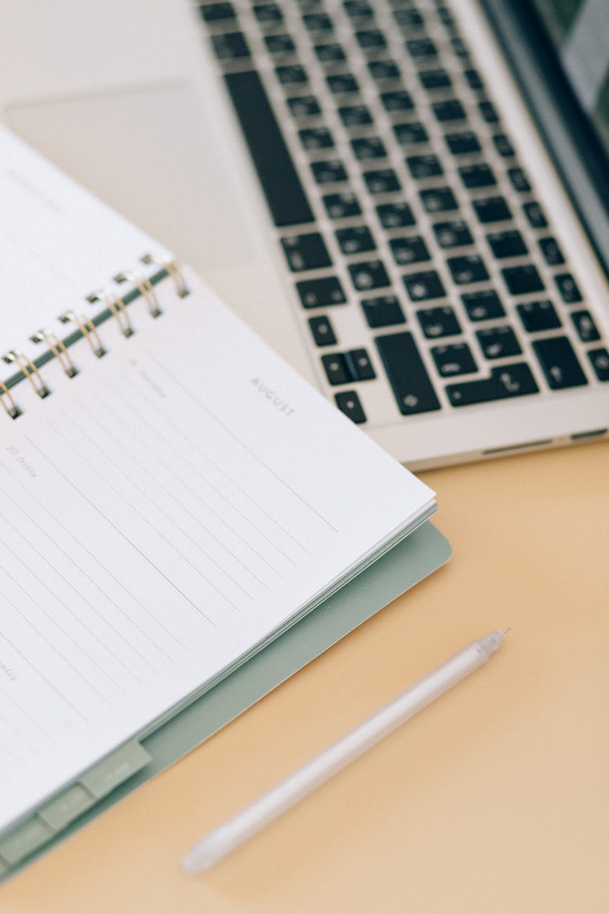 Comment les managers utilisent l&rsquo;IA pour gagner du temps